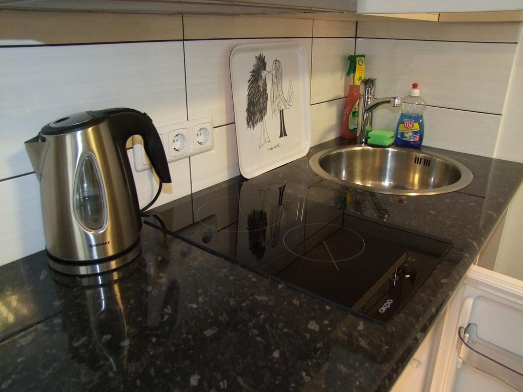 Centro Apartment Near Gedimas Avenue Вильнюс Экстерьер фото